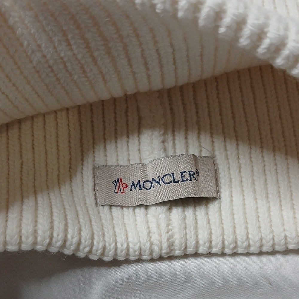Moncler Ivory Ribbed Knit Beanie - Picture 3 of 3